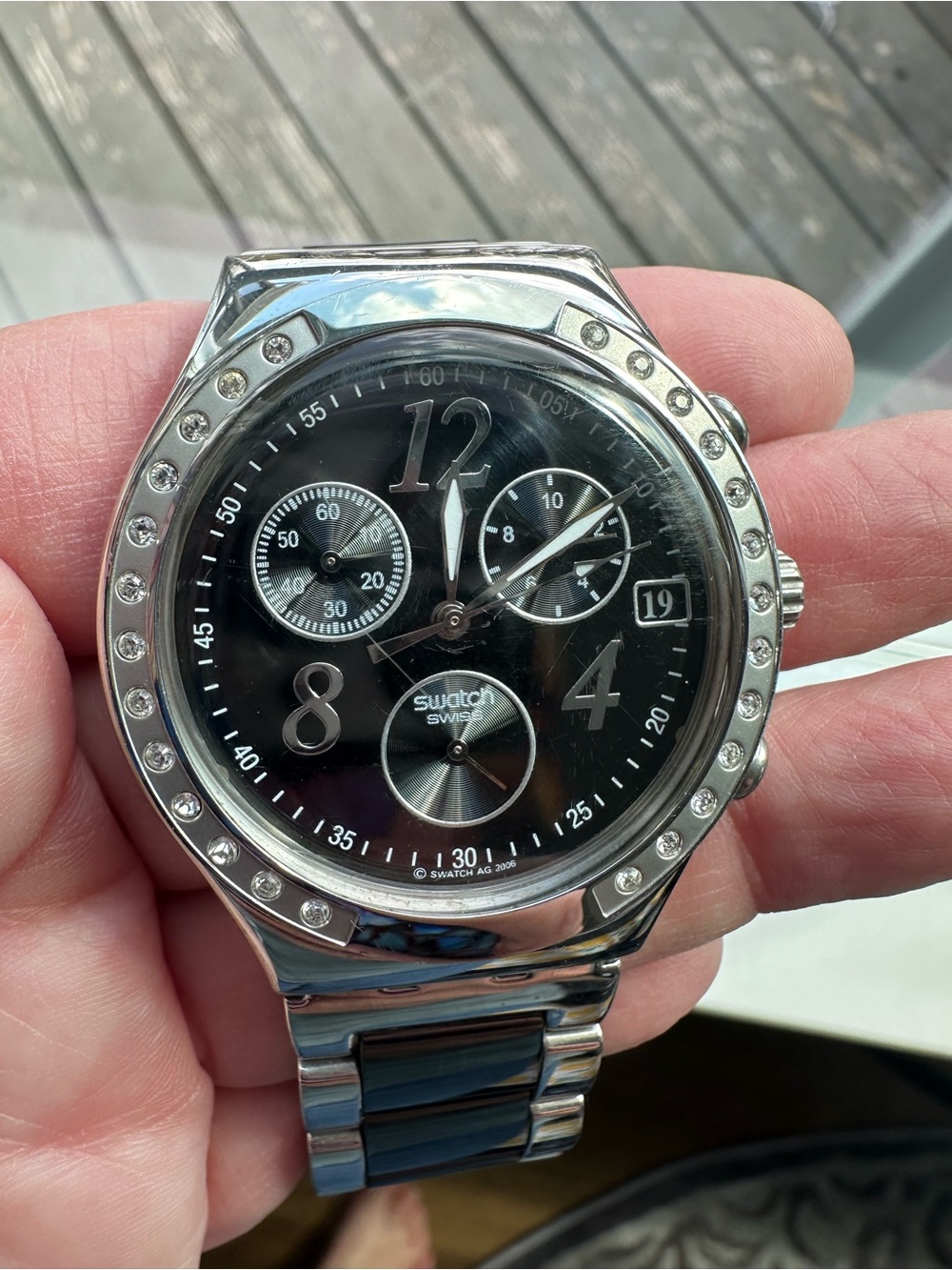 Rare find! 2008 Swatch Black Dial Silver Crystal Bezel Women’s Chronograph Watch